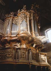 martires.jpeg (9720 bytes)